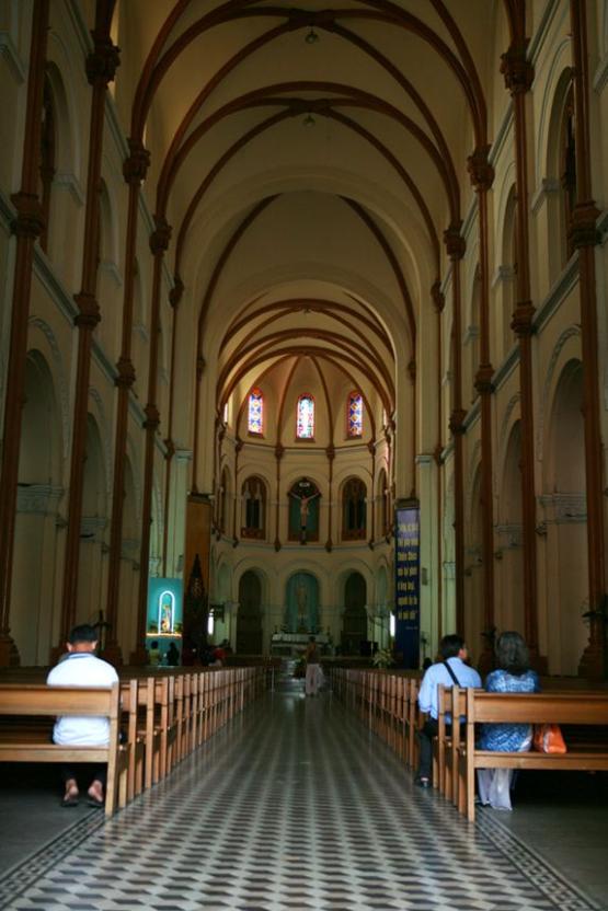 http://img4info.modetour.com//108/DONGNAMA/PAKAGE2/INDOCHAINA/HOCHIMIN/hochiminhn3.jpg