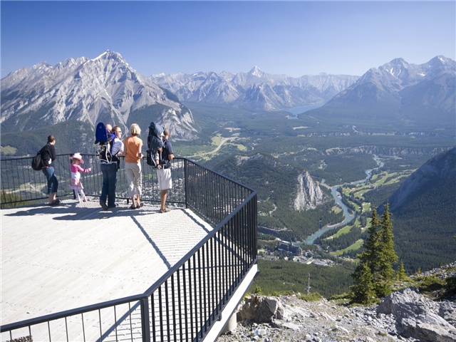 http://img4info.modetour.com/109/CAN/JH/BanffGondola3.jpg