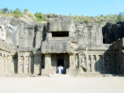 http://img4info.modetour.com/139/HYUNGJIN/INDO/ellora01.JPG